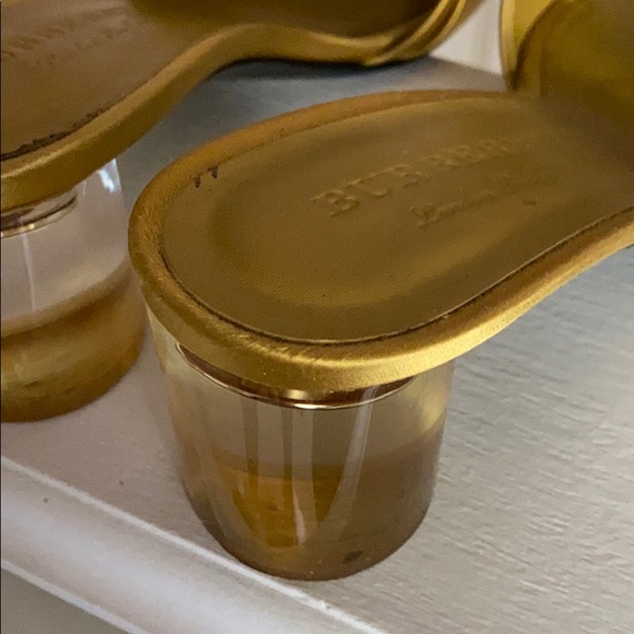 Burberry slides - Picture 15 of 16